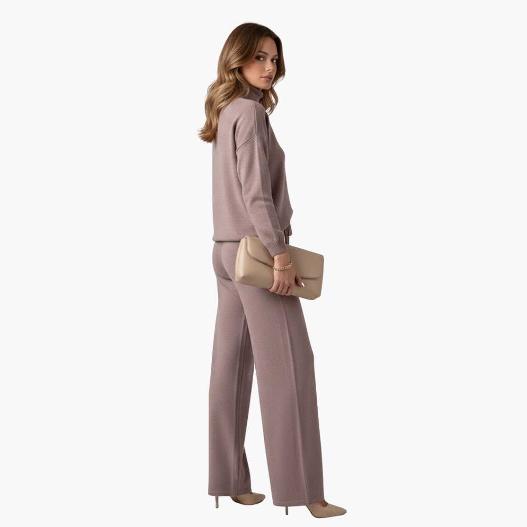 Completo donna due pezzi con collo alto