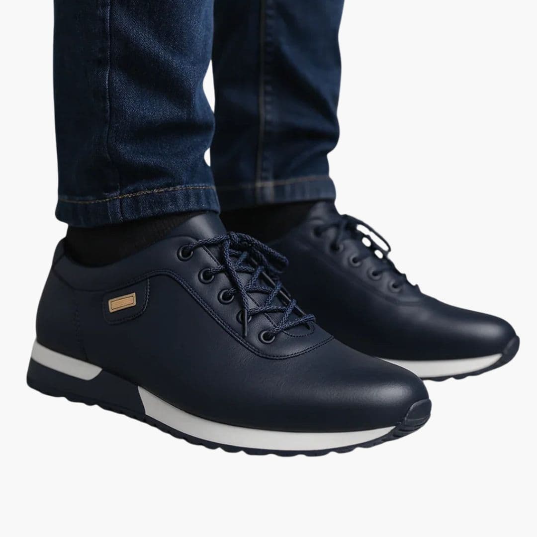 Baskets homme à lacets design bas