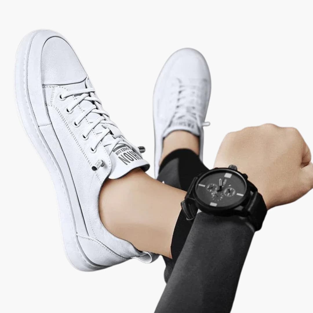 Baskets homme à lacets et semelle plate