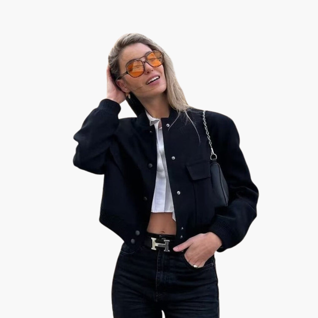 Bomber corto da donna con tasche a patta
