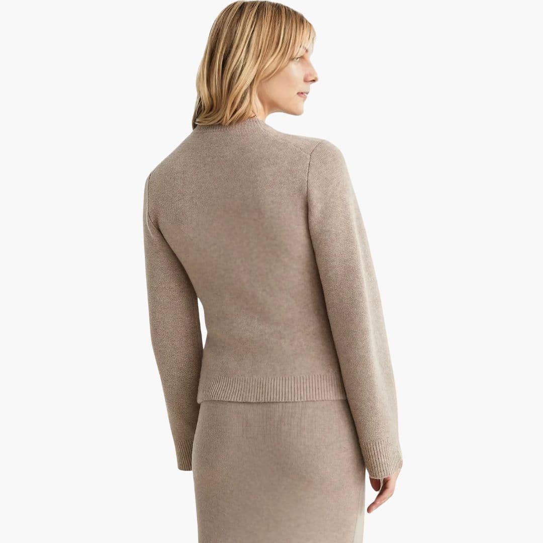 Cardigan femme à manches évasées et fermeture à boutons