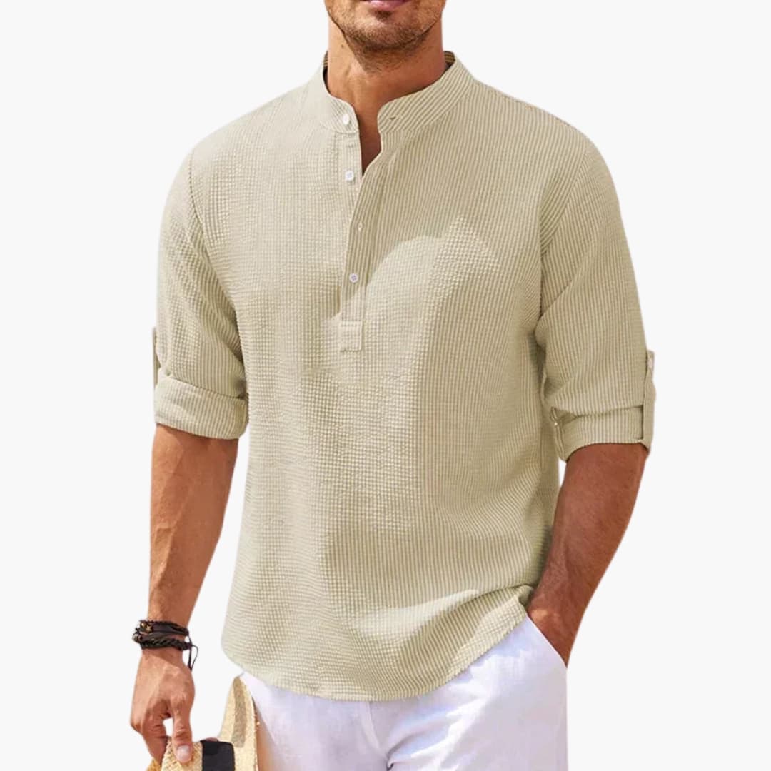 Chemise homme à col tunisien et manches trois quarts