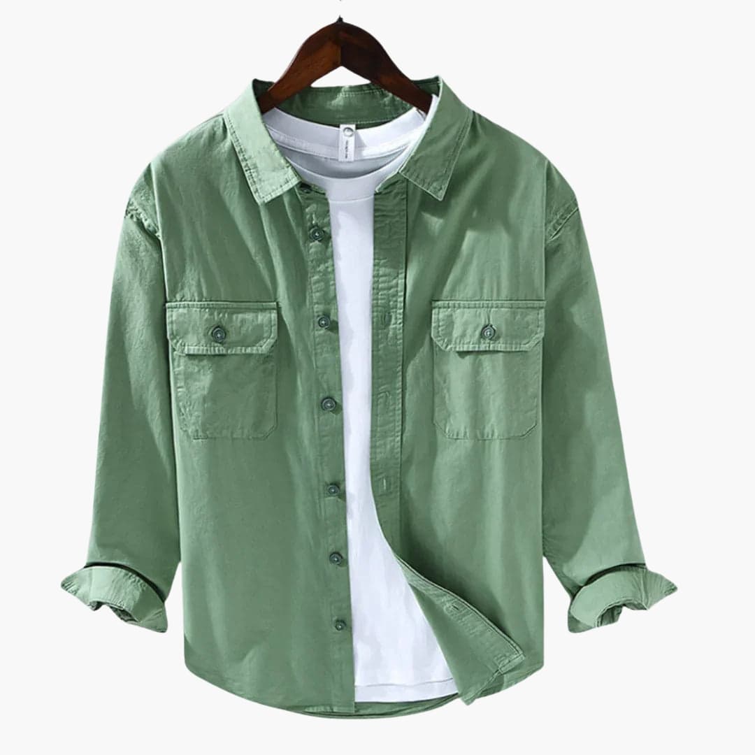 Chemise homme à manches longues avec col classique et poches poitrine