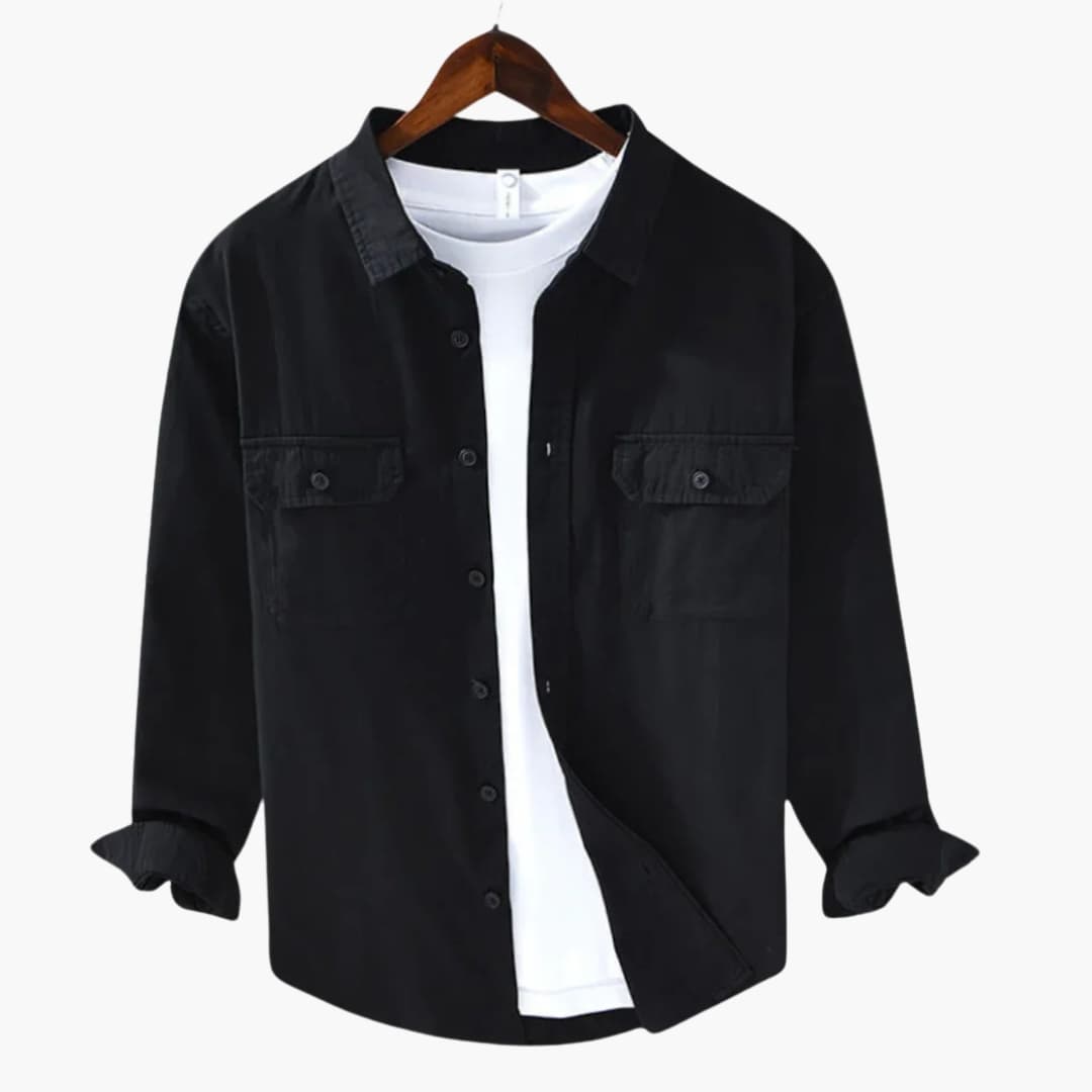 Chemise homme à manches longues avec col classique et poches poitrine