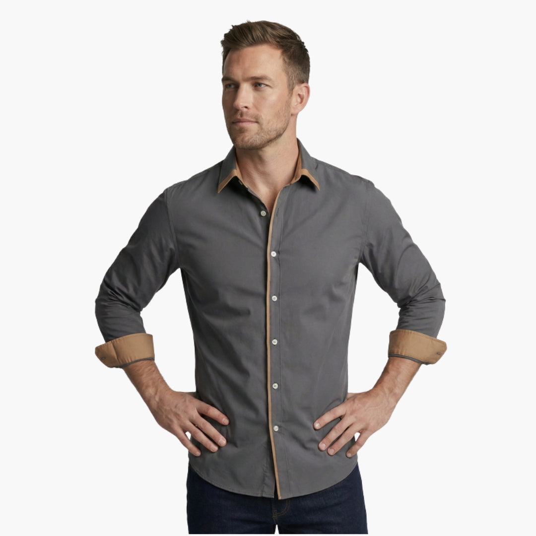 Chemise homme à patte de boutonnage et surface unie