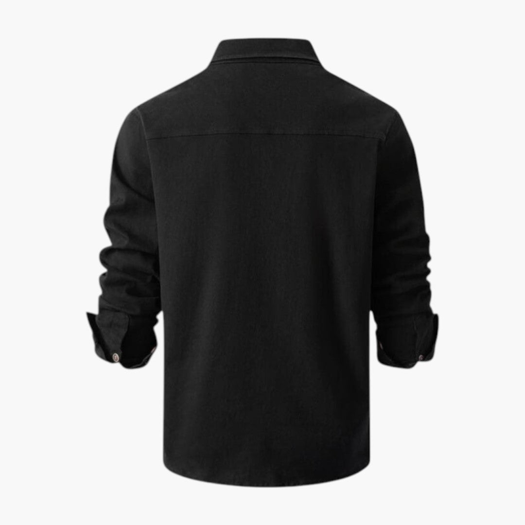 Chemise homme avec poches poitrine et patte de boutonnage