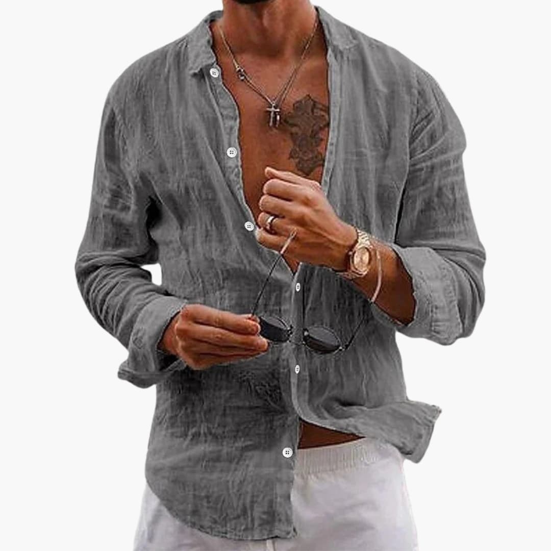 Chemise homme unie à manches longues avec col revers et fermeture boutonnée