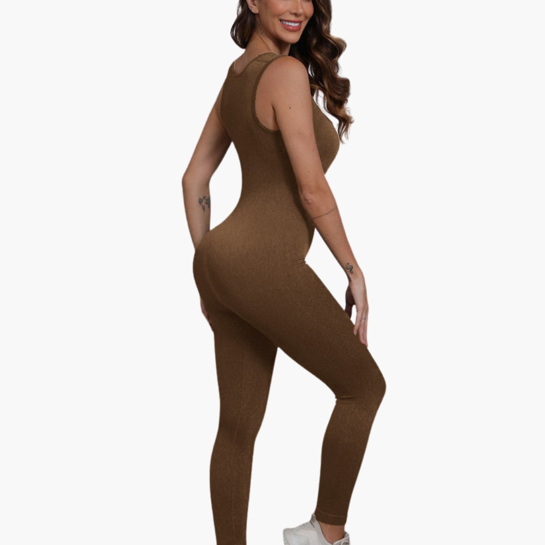 Sleeveless women's jumpsuit with wide straps