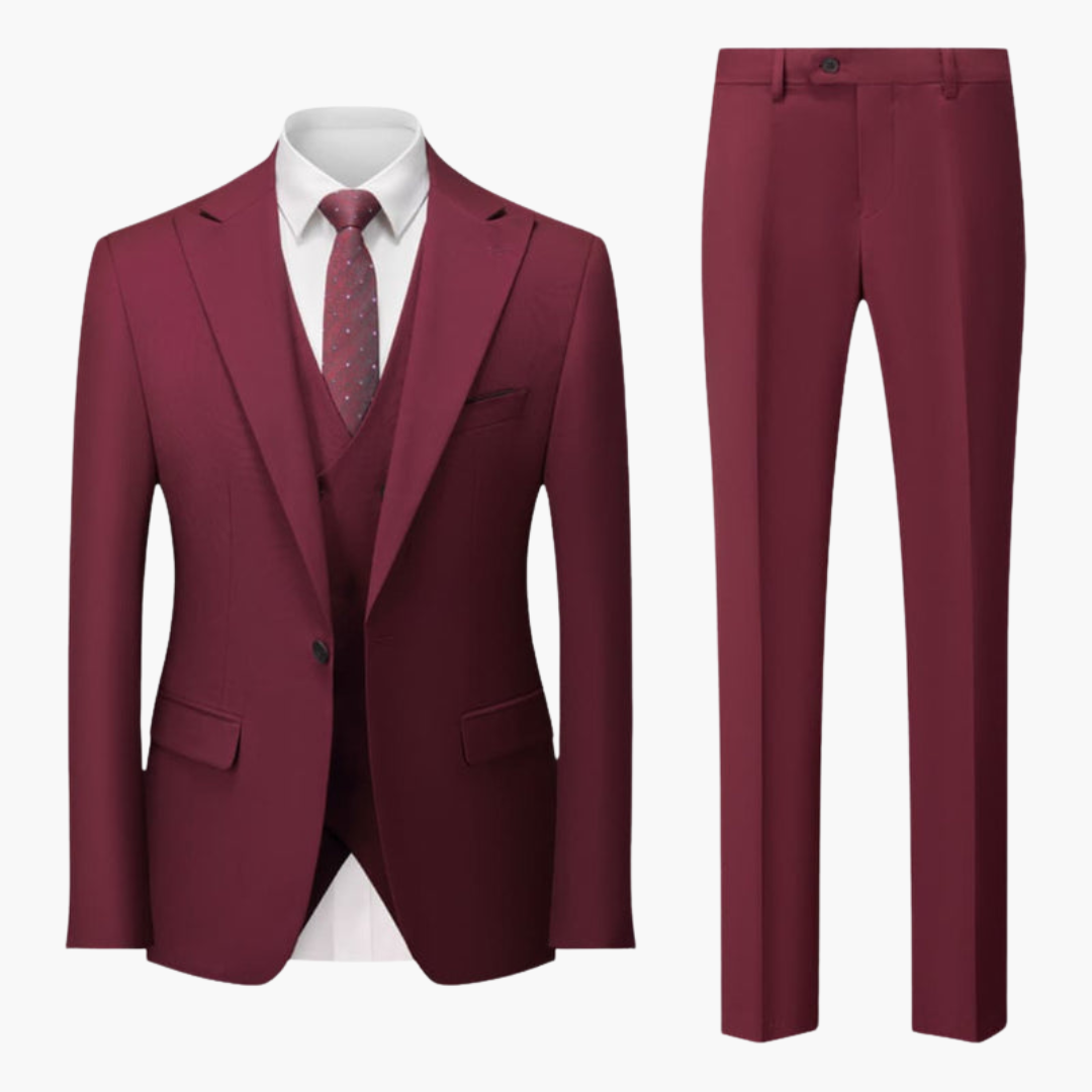 Costume uomo tre pezzi con rever dentellato e pantalone taglio aderente