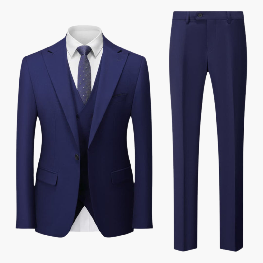 Costume uomo tre pezzi con rever dentellato e pantalone taglio aderente
