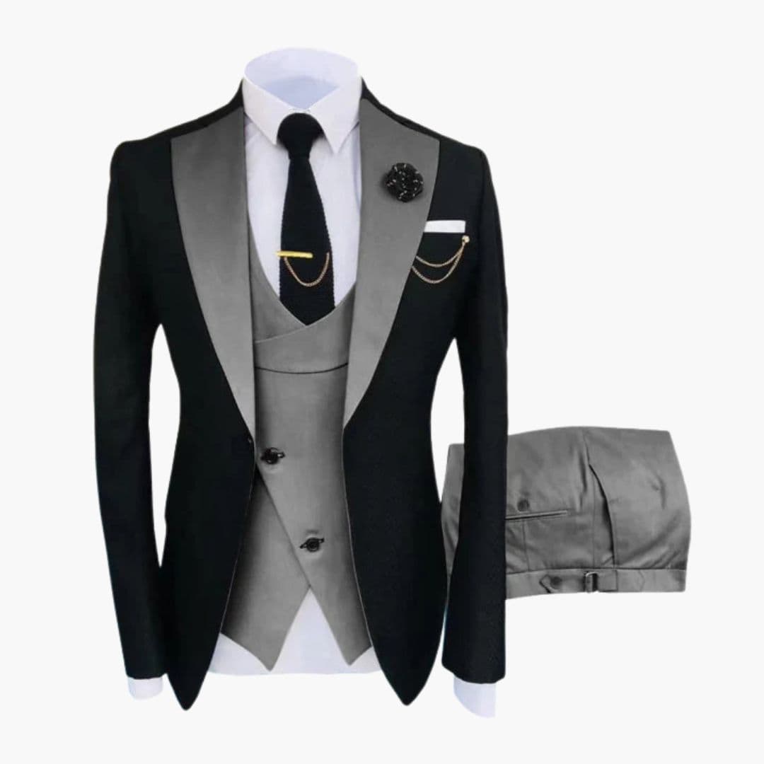 Herretrefarvet jakkesæt med kontrastkrave