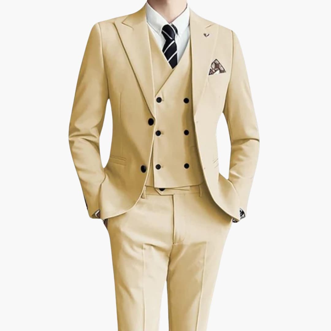 Costume homme 3 pièces ajusté avec veste et gilet assortis