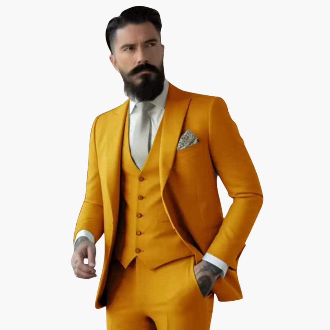 Costume homme trois pièces avec veste à col à revers