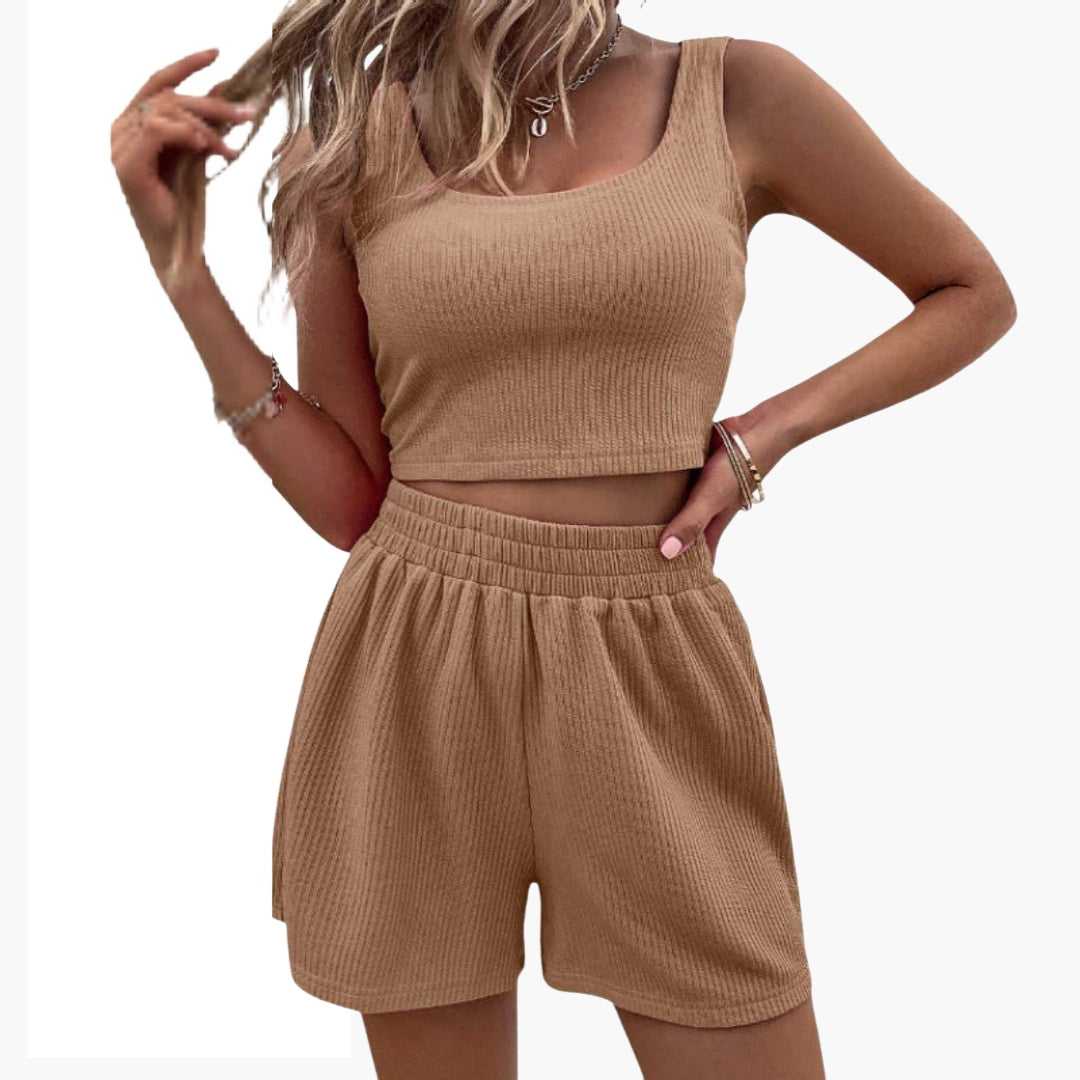 Women's Sport Shorts Set with Cropped Top and Elastic Waist