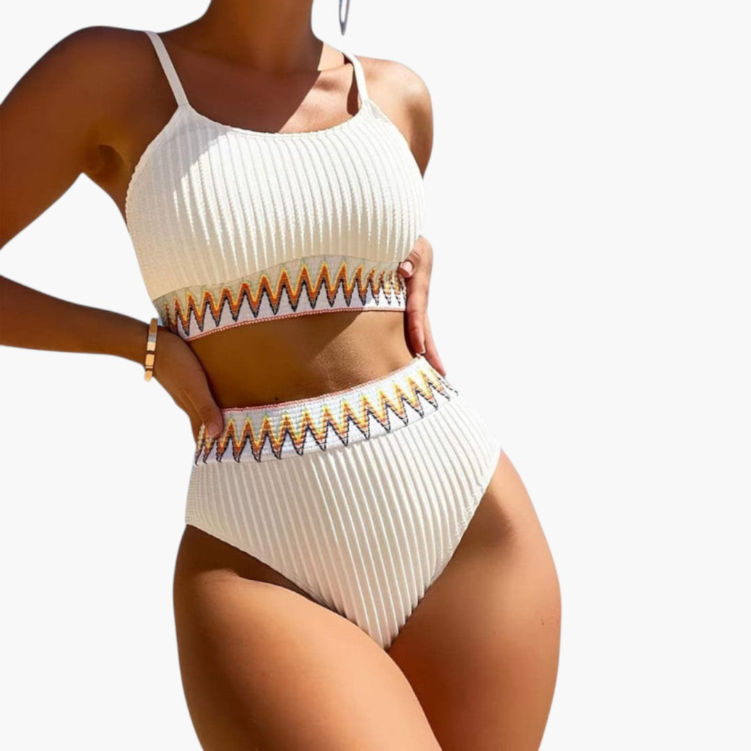 Ensemble bikini femme avec haut côtelé