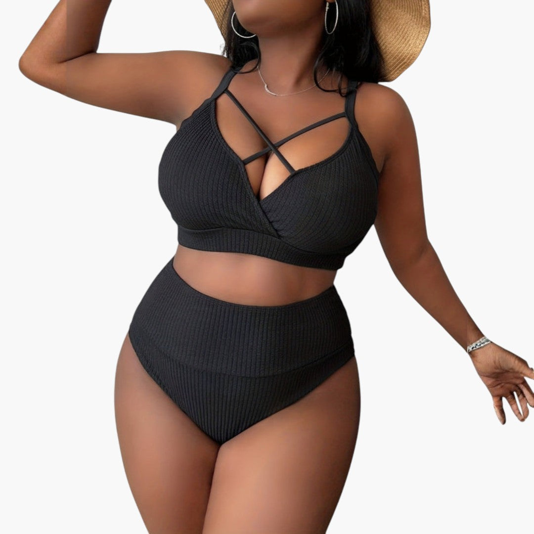 Plus-size women's two-piece swimsuit set with high-waisted bottoms