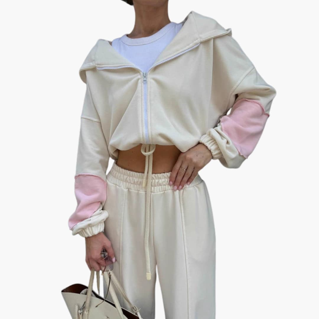 Completo sportivo donna con maglia a maniche lunghe e pantaloni con vita elastica