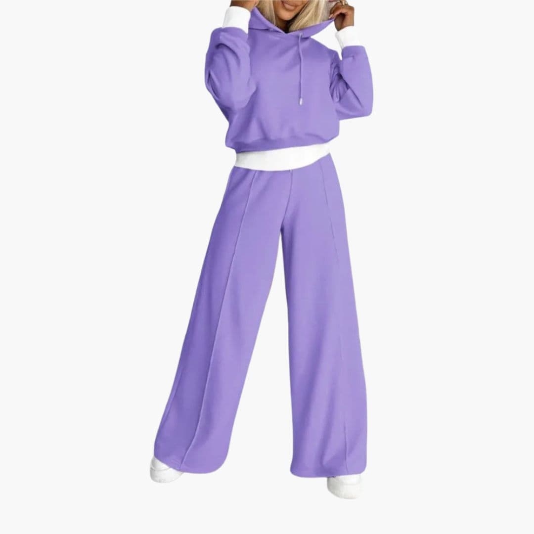 Ensemble deux pièces femme avec haut à capuche