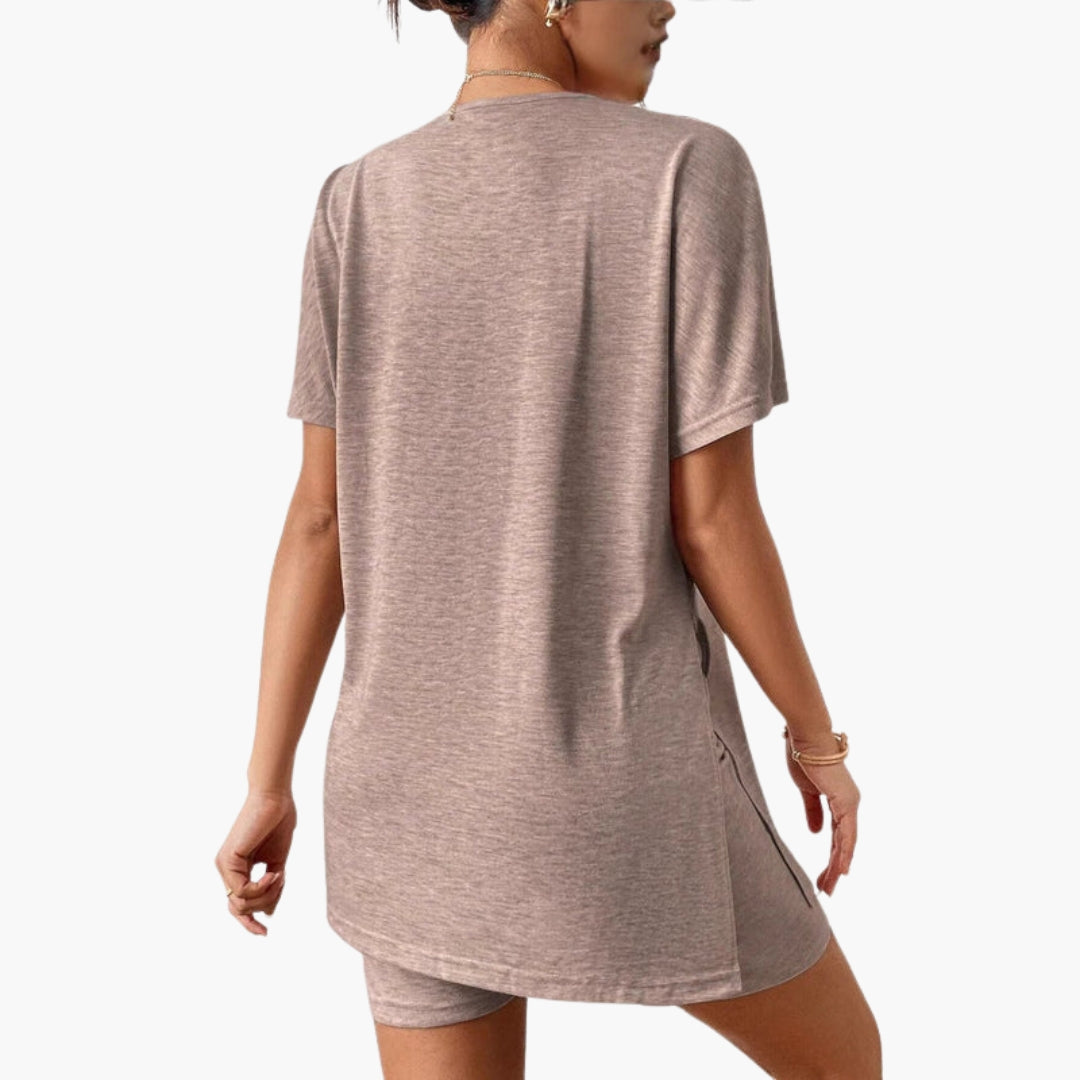 Completo donna maglietta e pantaloncini con maniche corte