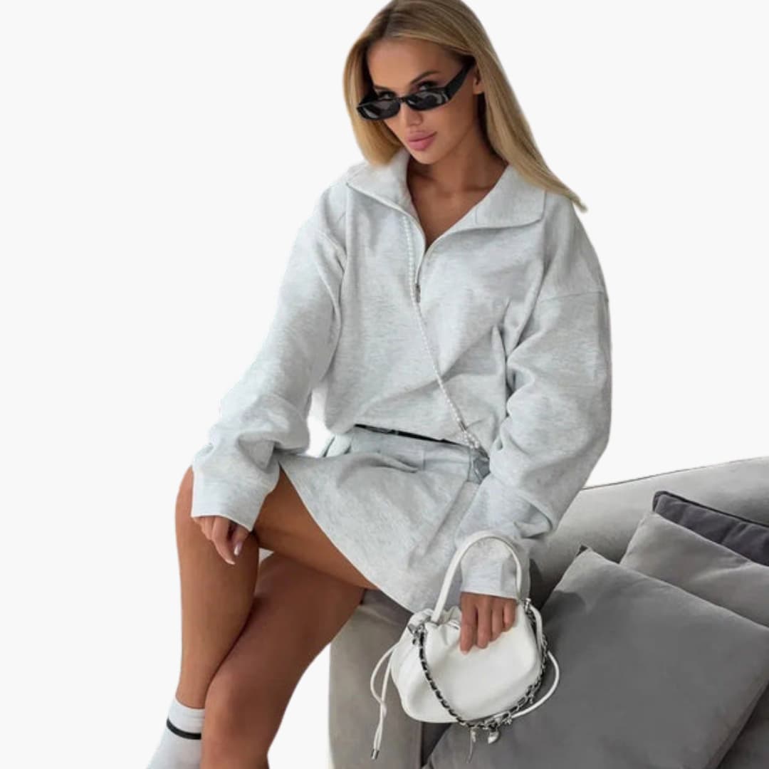 Completo donna con maglione a collo con zip, maniche lunghe e top interno