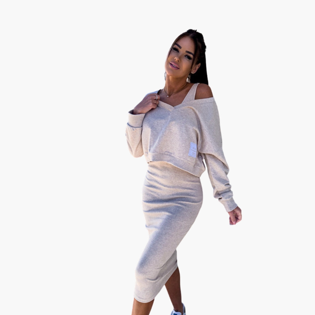 Completo donna due pezzi con maglia a collo a V e gonna