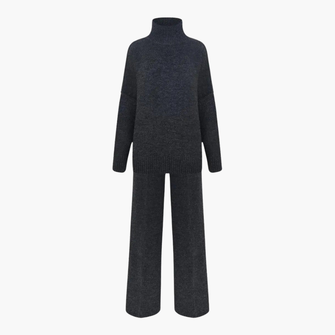 Ensemble femme en maille avec col roulé ample