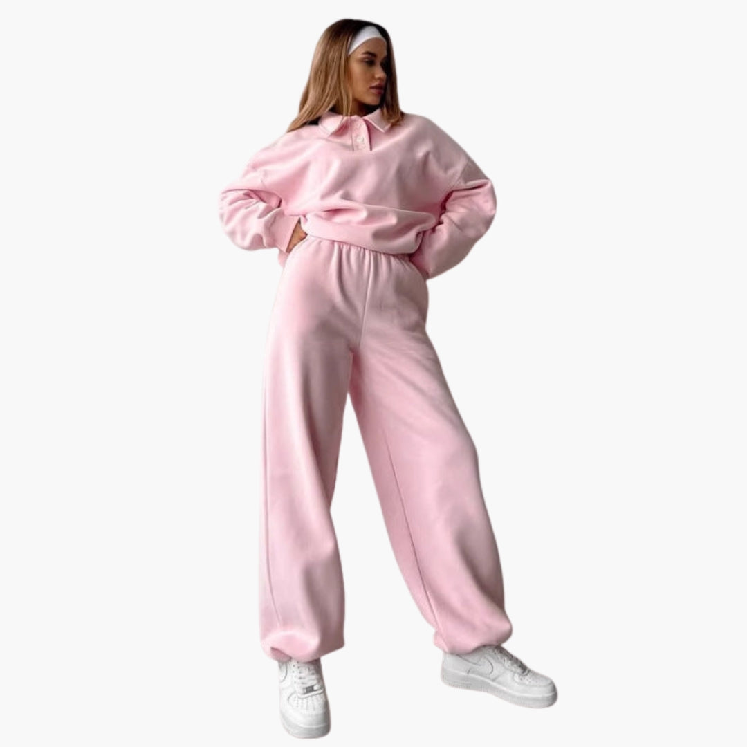 Completo in pile donna con maglia a collo alto polo e pantaloni larghi