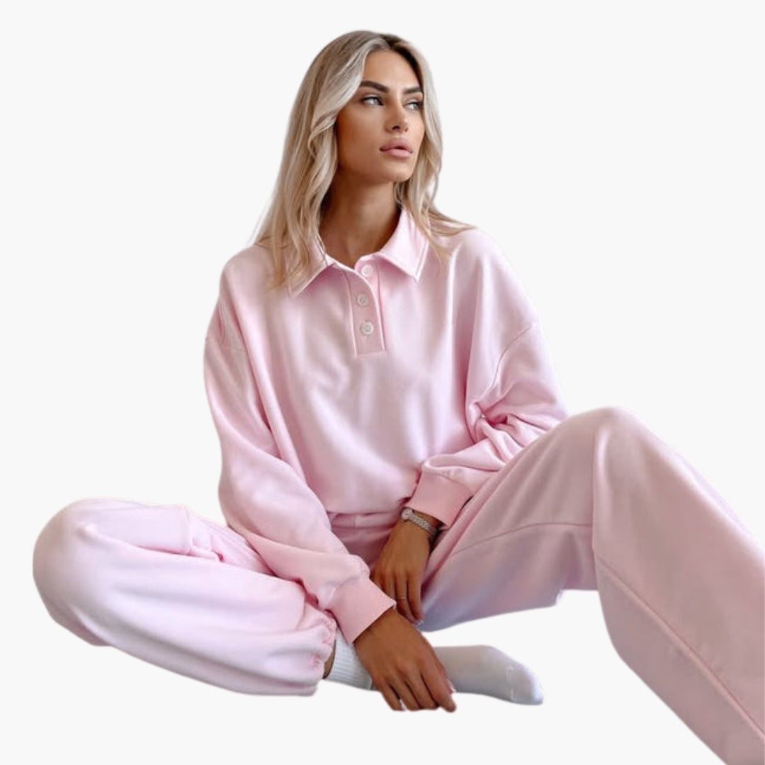 Completo in pile donna con maglia a collo alto polo e pantaloni larghi