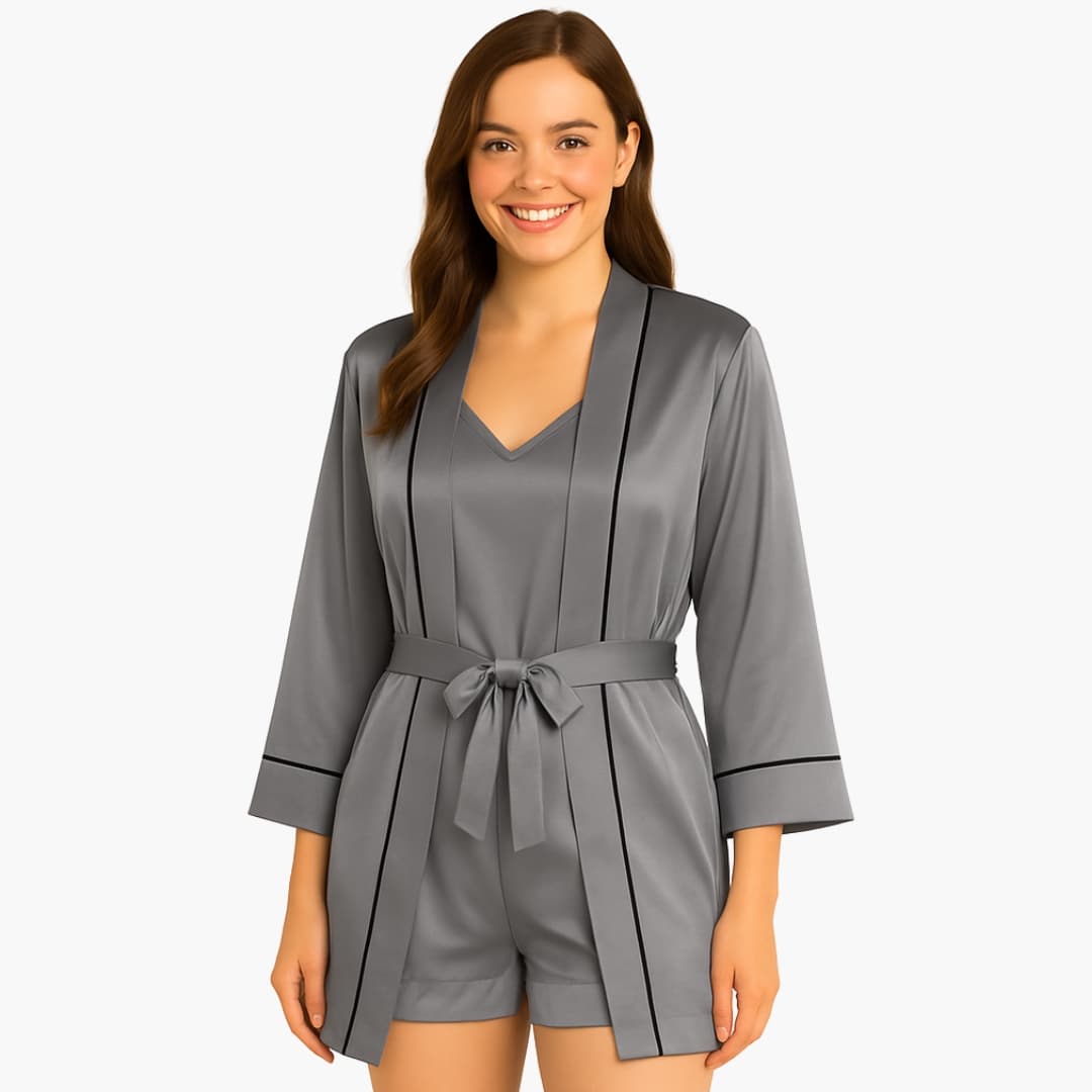 Ensemble pyjama femme en satin 3 pièces avec peignoir caraco et short