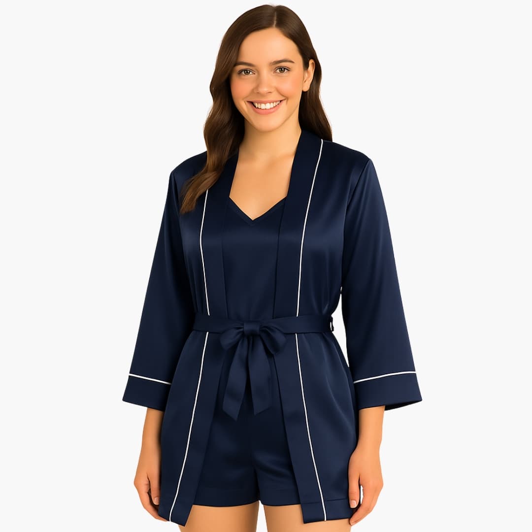Ensemble pyjama femme en satin 3 pièces avec peignoir caraco et short