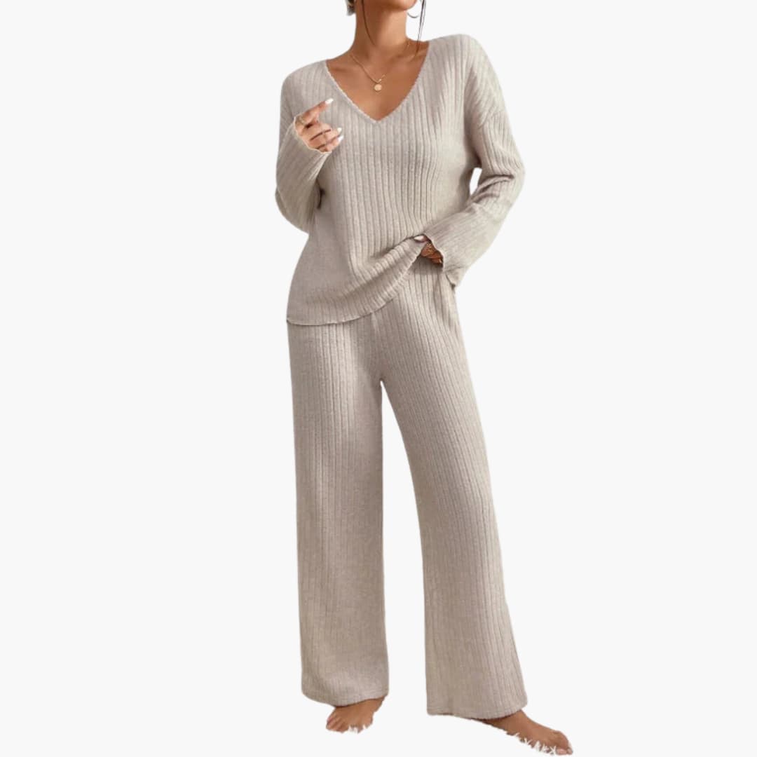 Ensemble tricoté côtelé deux pièces pour femme avec haut à col en V et pantalon à jambes larges