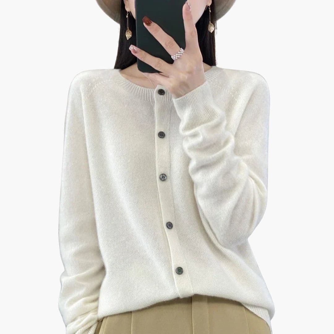 Cardigan femme avec col rond et boutonnage devant