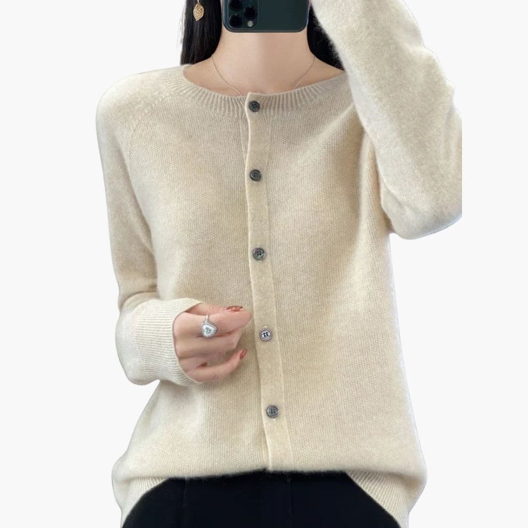 Cardigan femme avec col rond et boutonnage devant