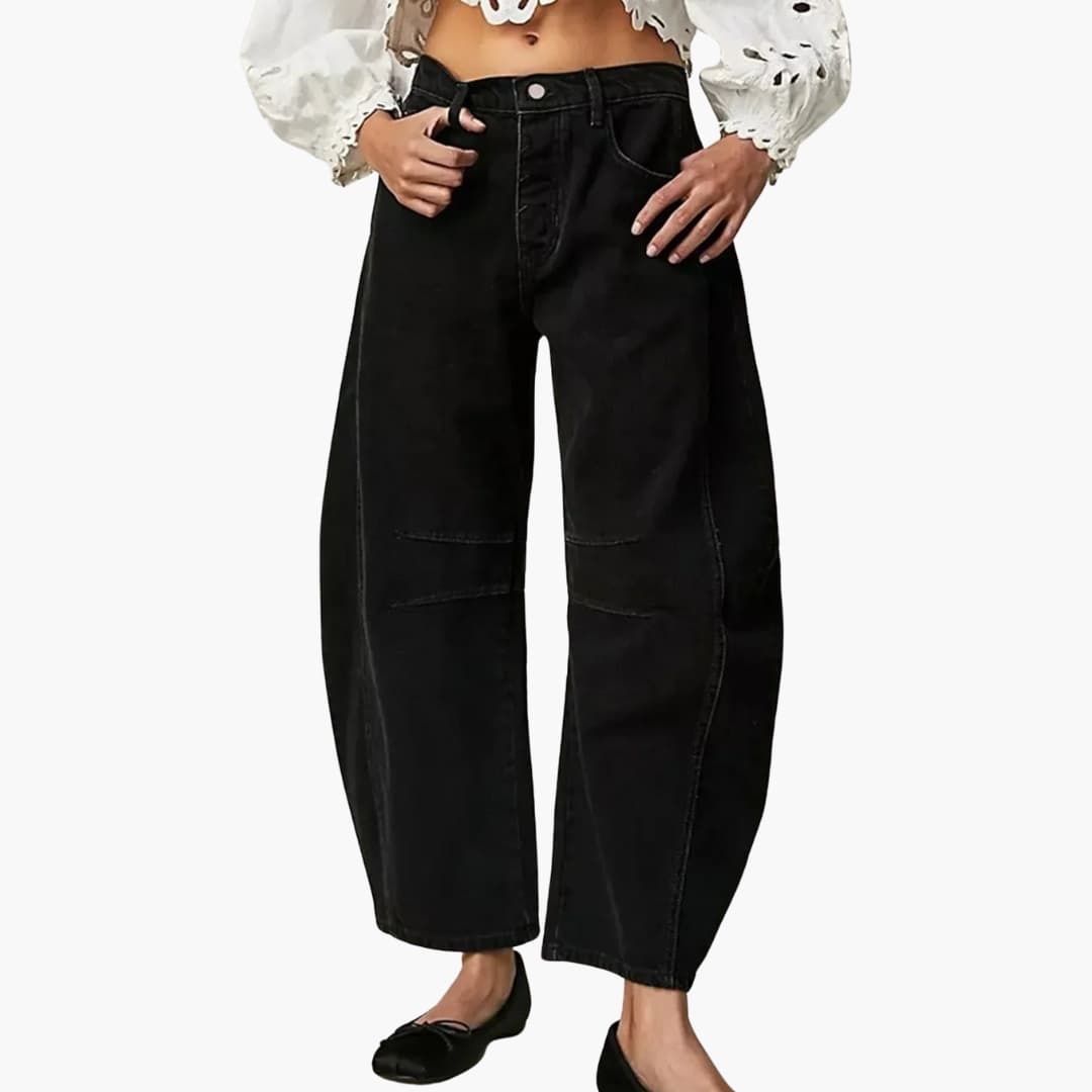 Jean femme large avec coutures avant et ourlet droit