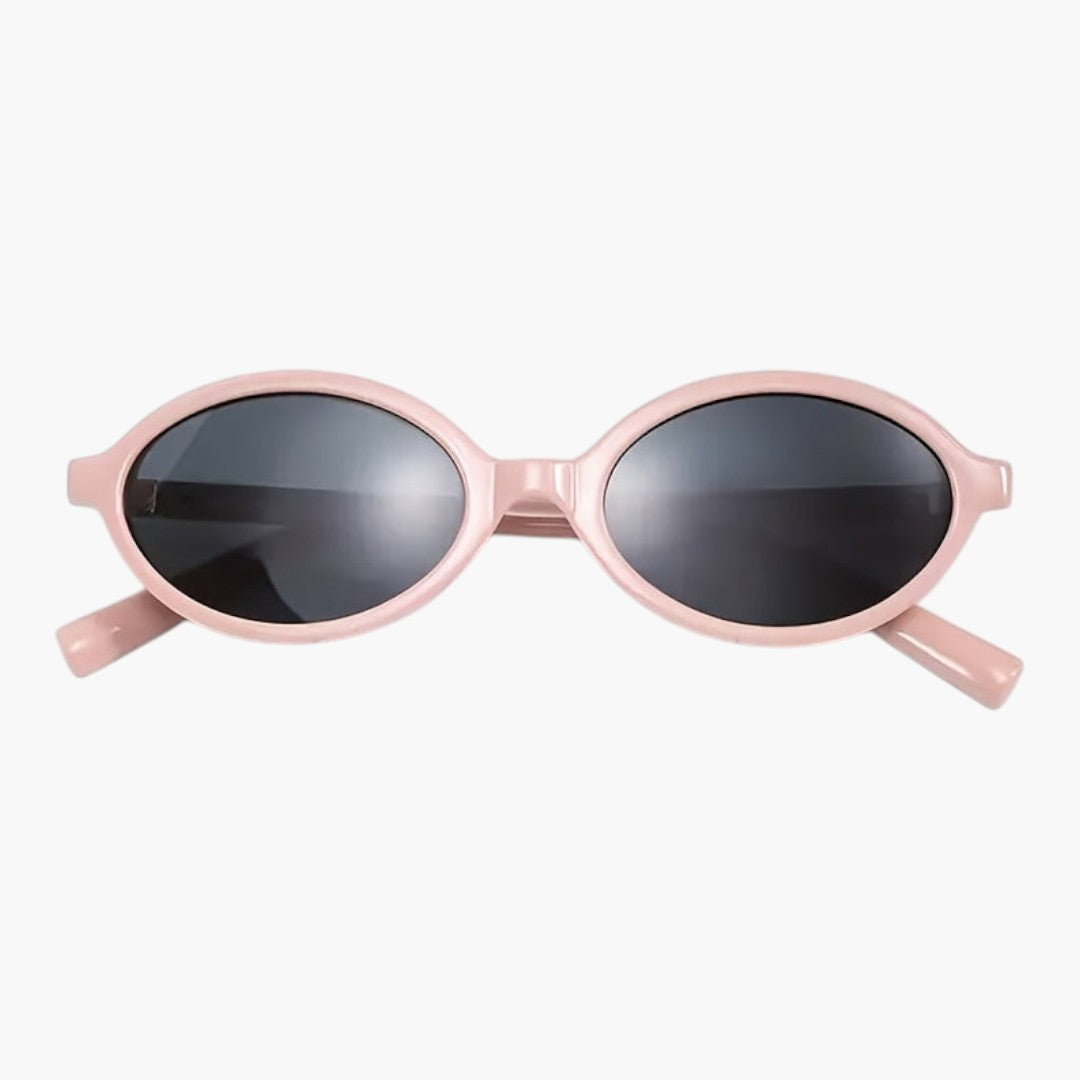 Lunettes de soleil femmes avec forme ovale et verres teintés