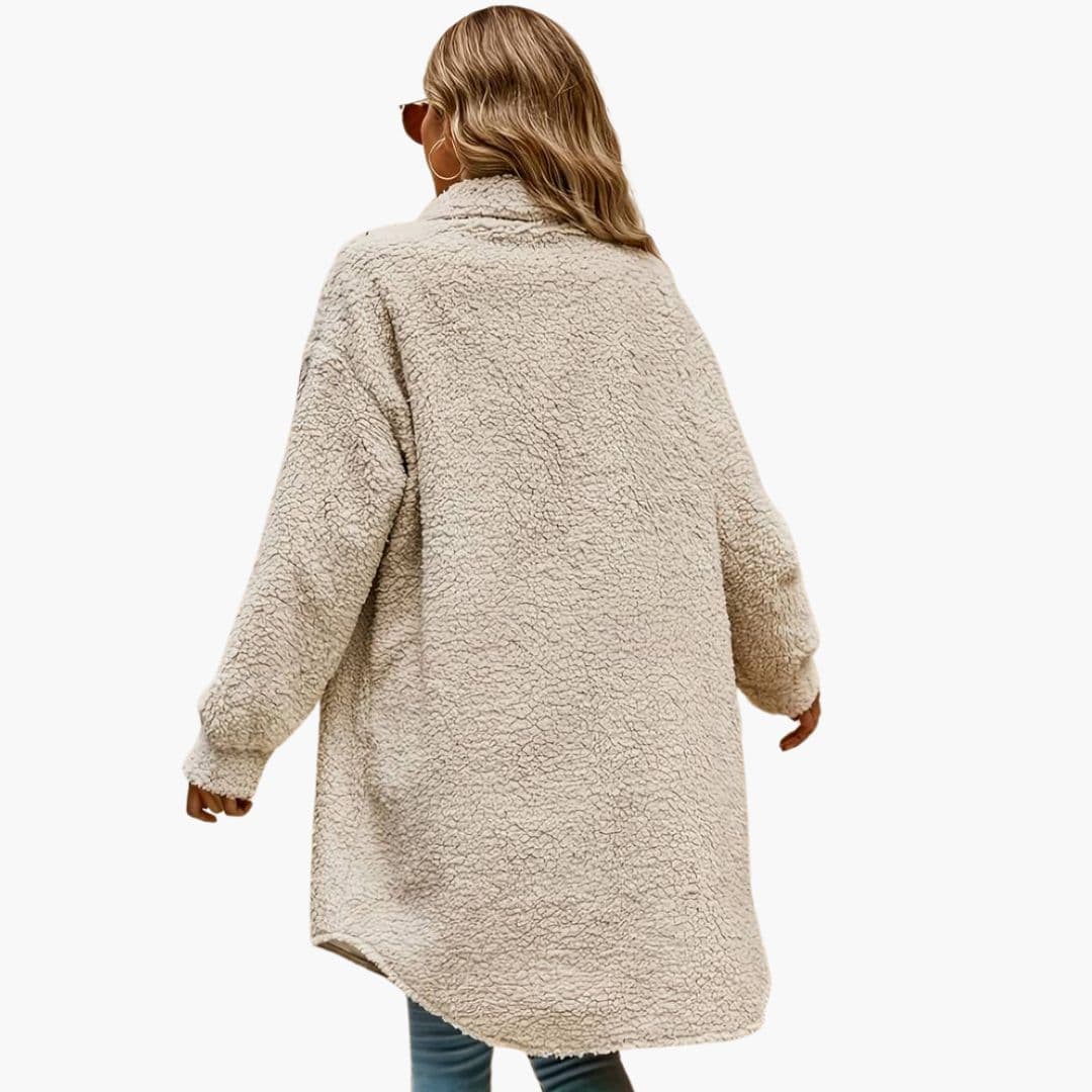 Manteau femme peluche oversize avec boutons devant