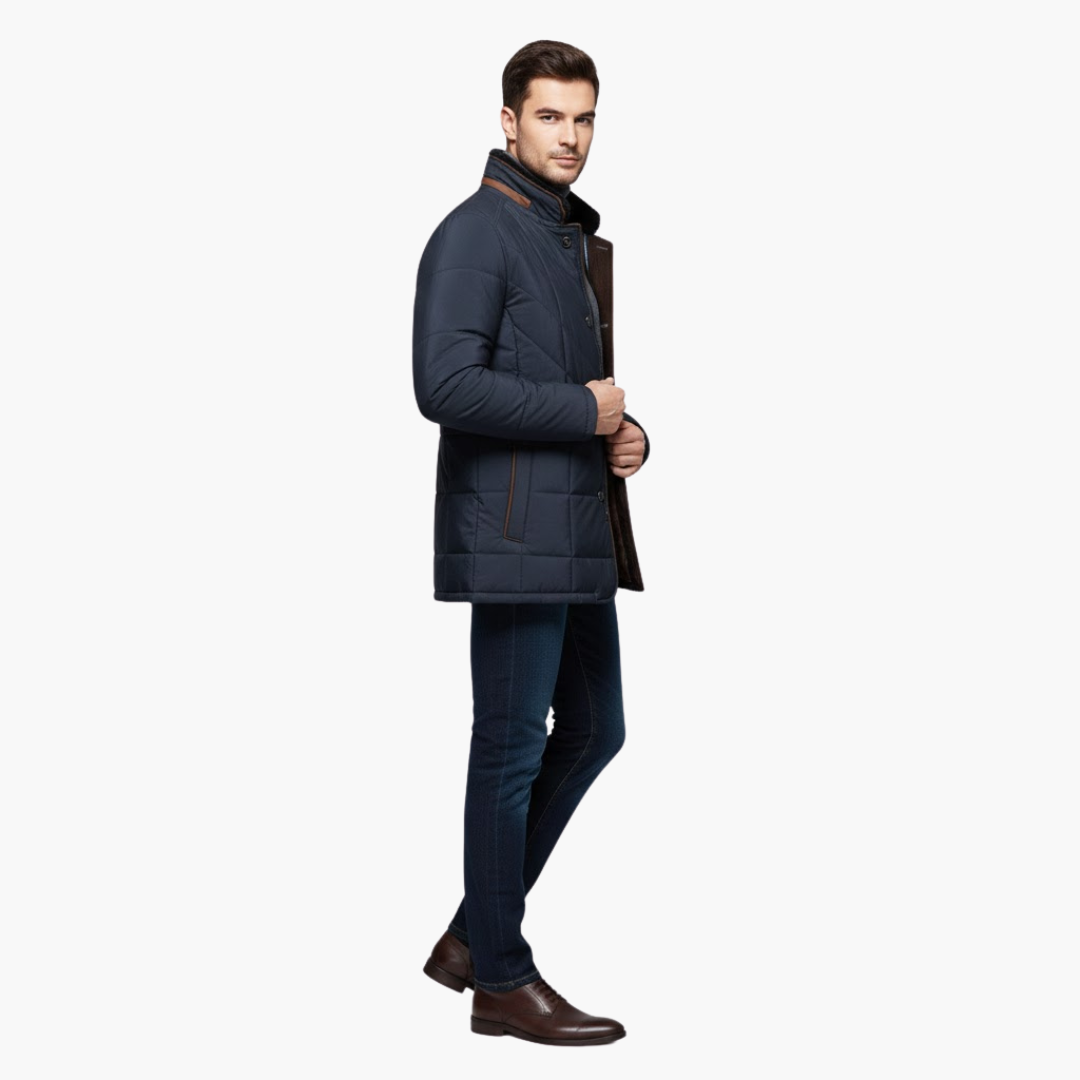 Cappotto uomo con collo alto e chiusura doppia