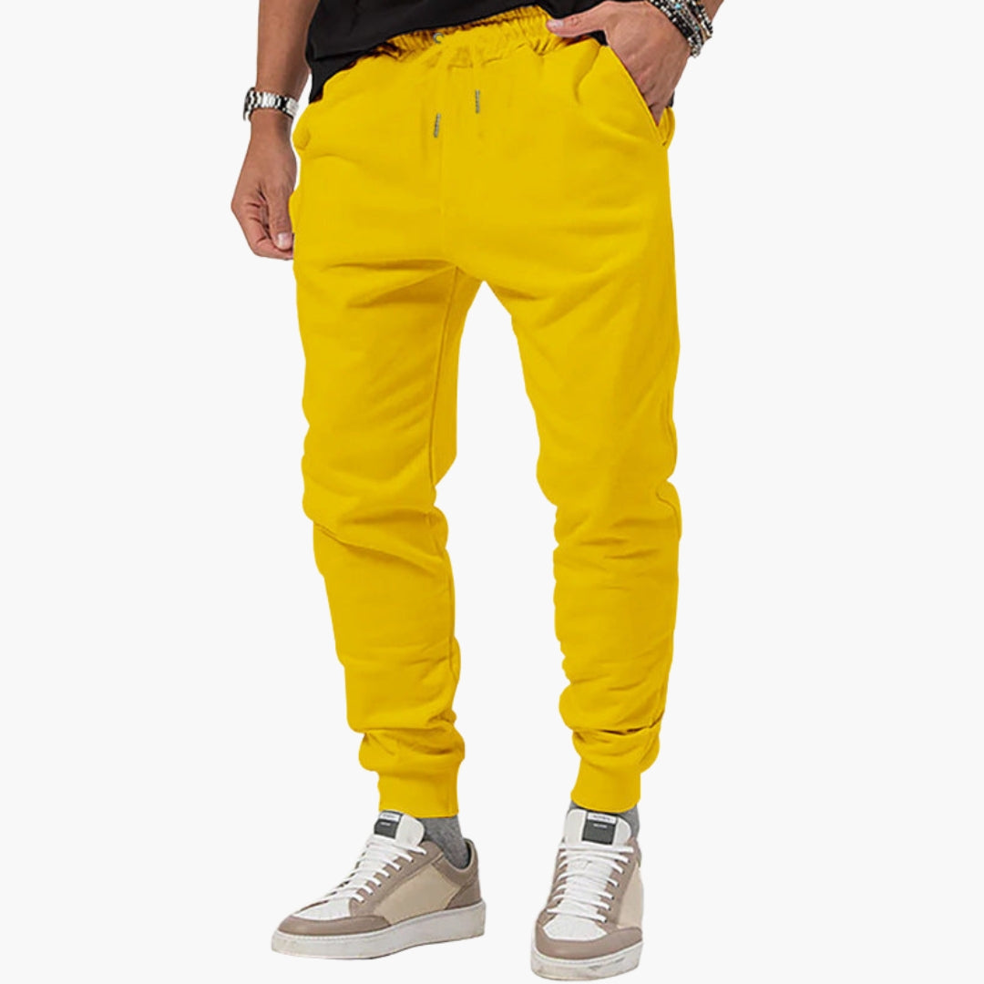 Men's sports pants with elastic waistband
