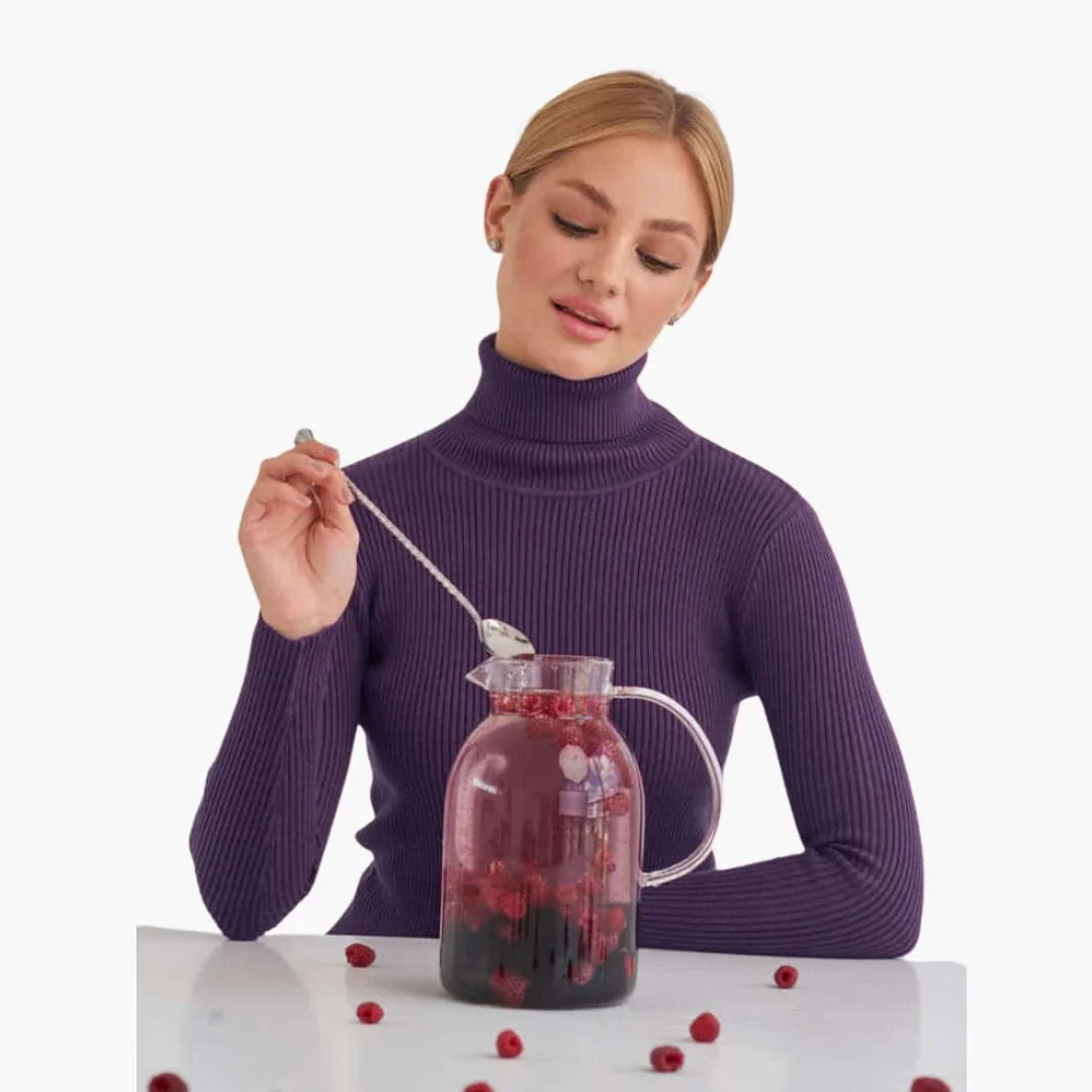 Pull à col roulé femme avec manches longues et surface côtelée