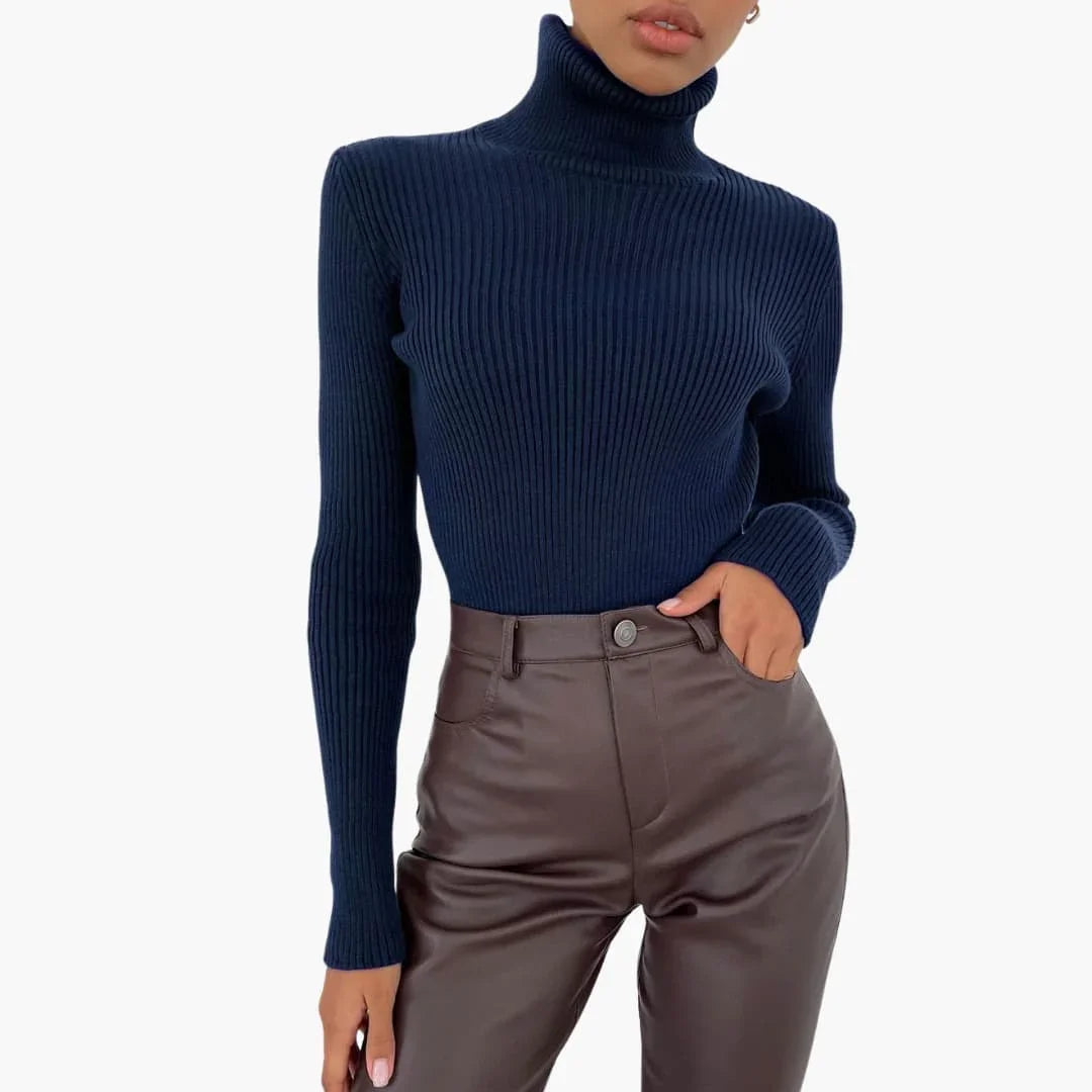 Pull à col roulé femme avec manches longues et surface côtelée