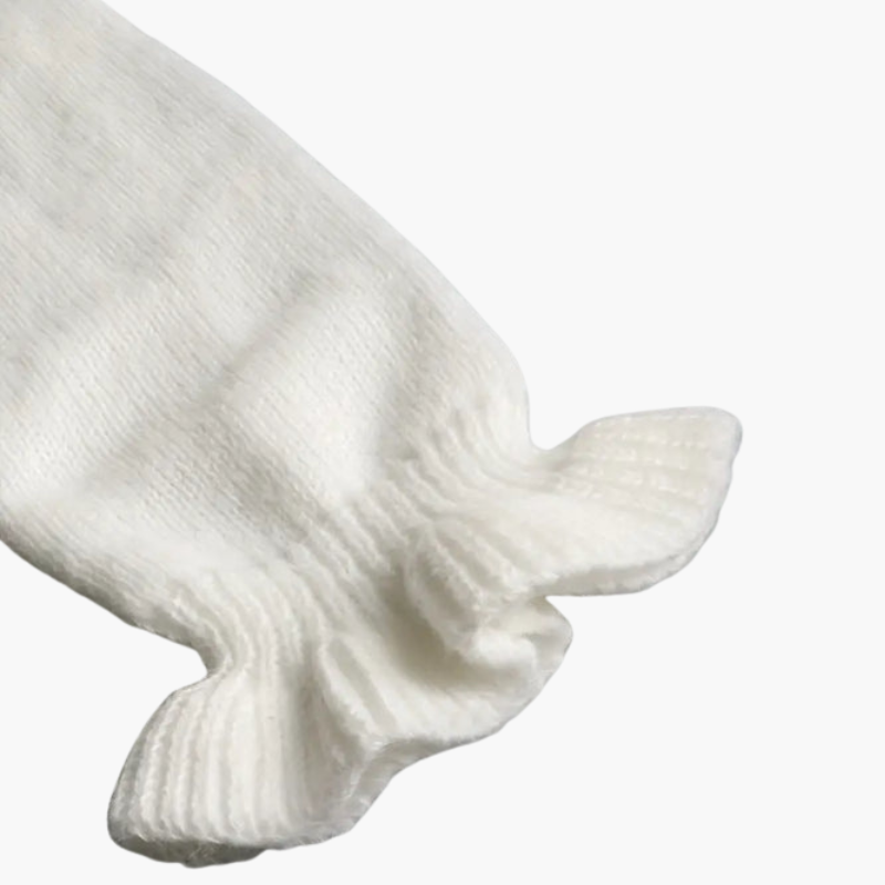 Pull à manches longues pour femme avec col à volants et boutons nacrés