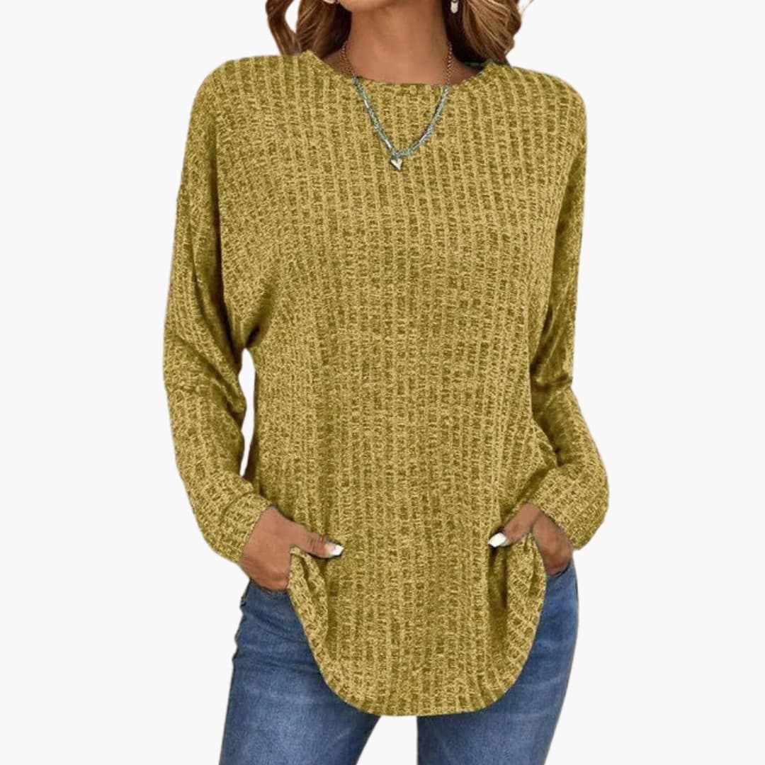 Pull pour femme à col rond et surface tricotée