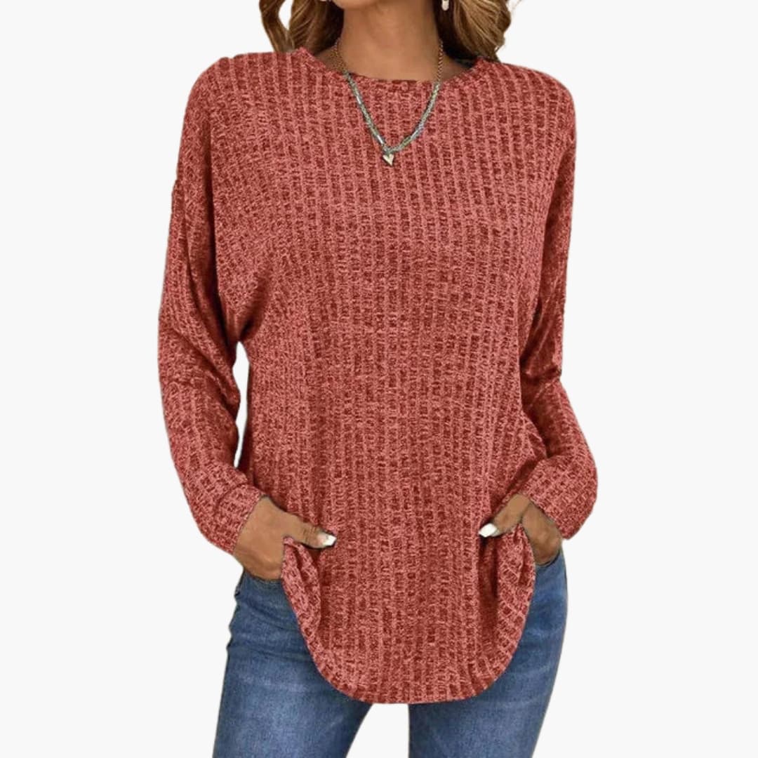 Pull pour femme à col rond et surface tricotée