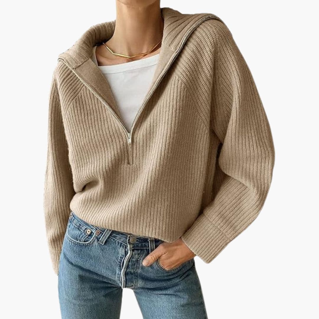 Pull femme avec enfiler demi zip et maille côtelée