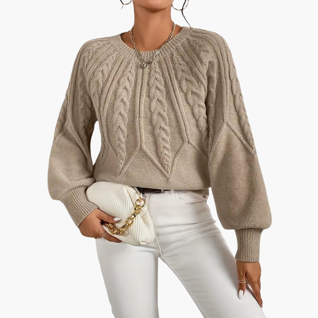 Dame trøje med snoet strik og puffede ærmer