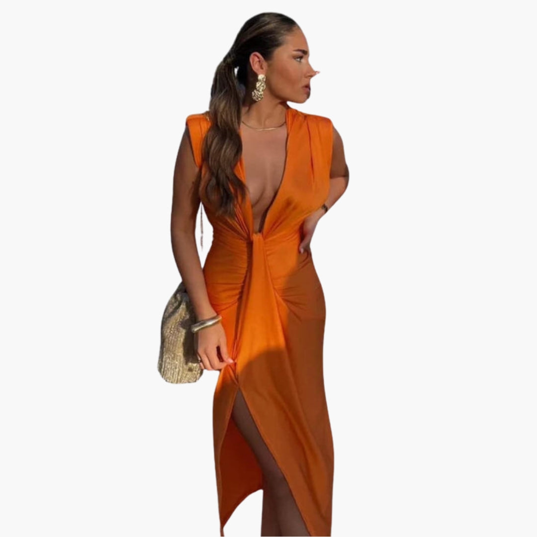 Maxi dress for women with V-neck and gathered waist