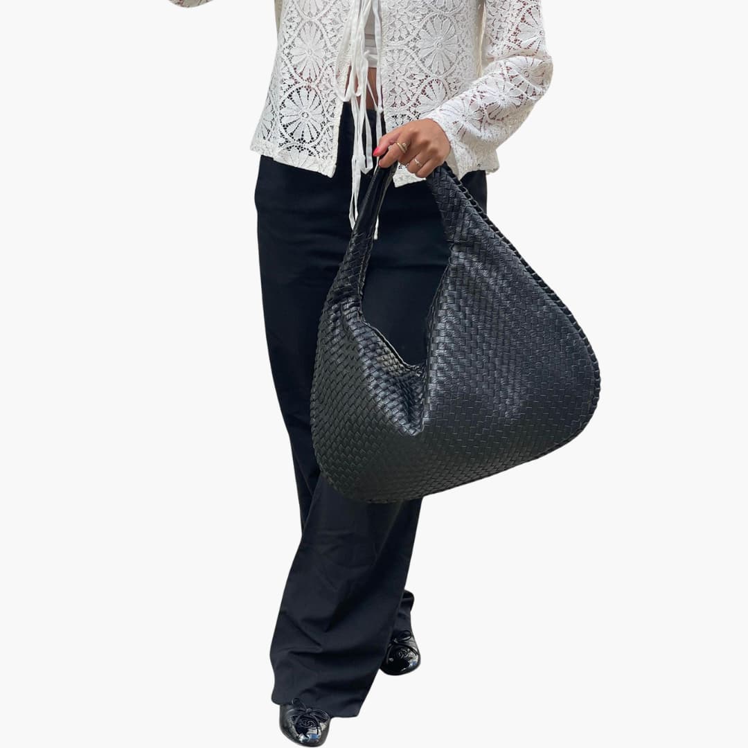 Sac bandoulière pour femme avec surface tressée et fermeture éclair