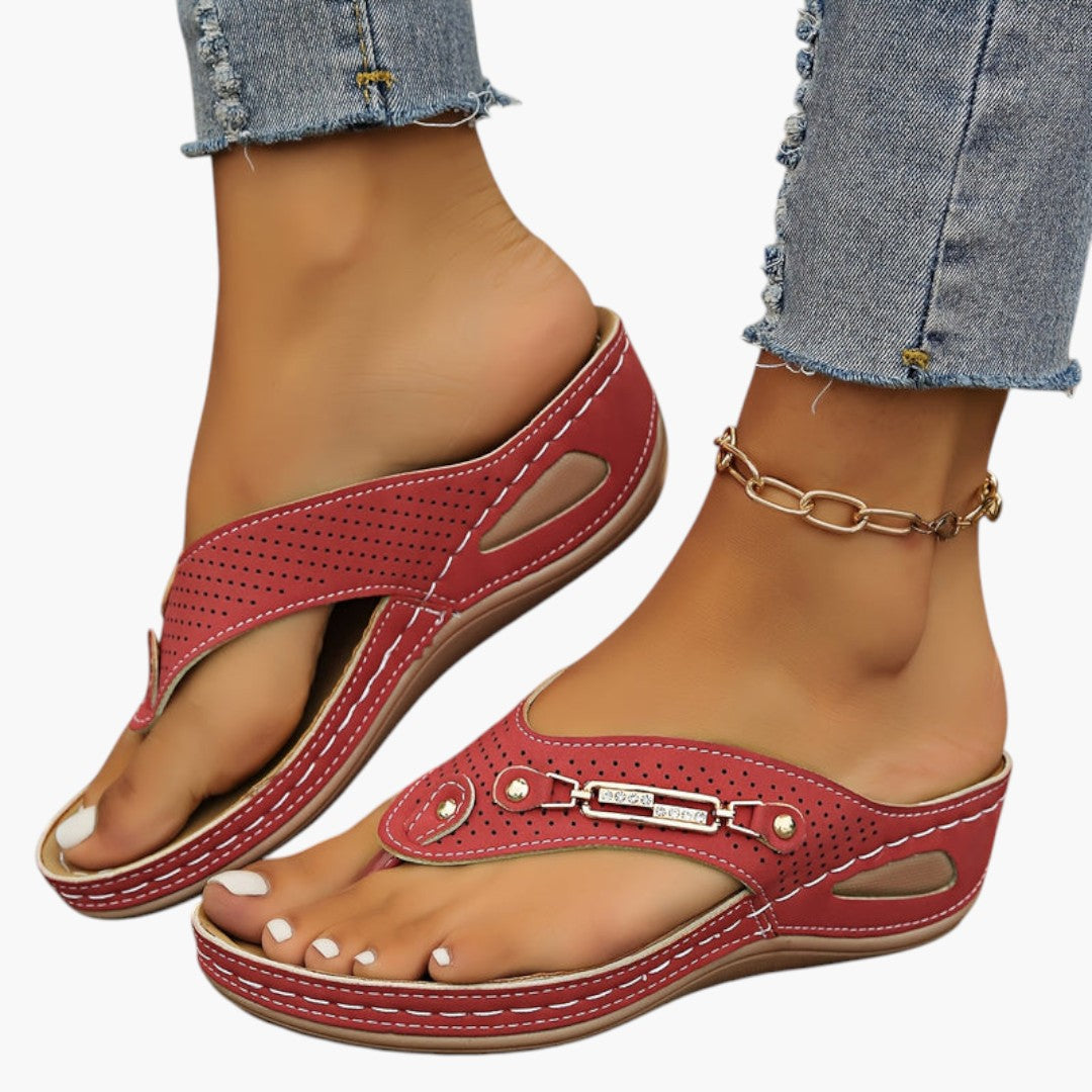 Women's Sandals with Adjustable Straps and Lightweight Sole