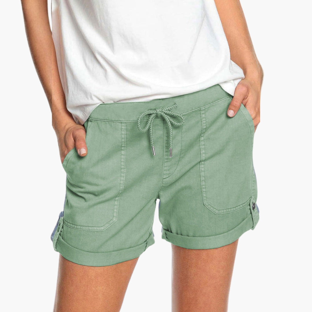 Short para mujer con dobladillo vuelto