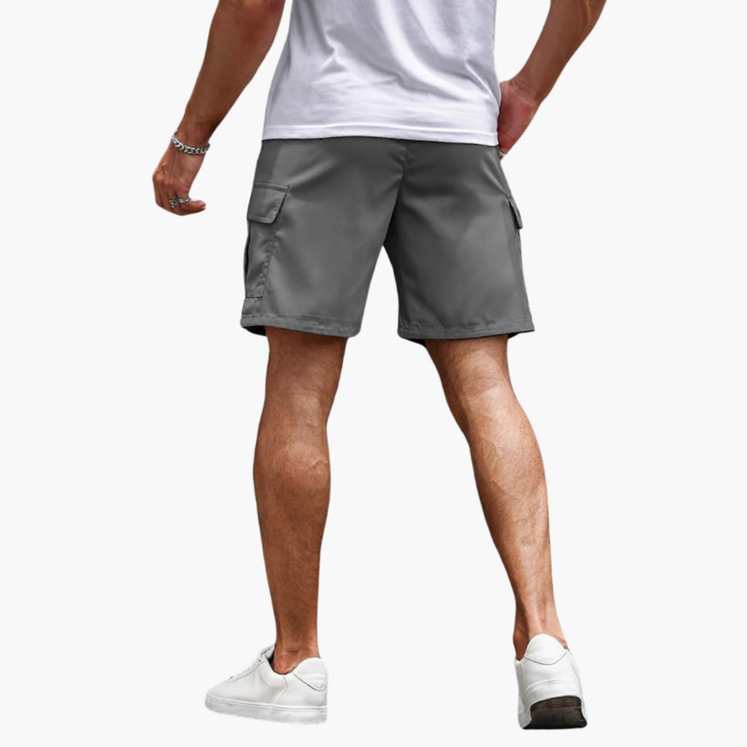 Pantaloni corti da uomo con tasche a patta e coulisse